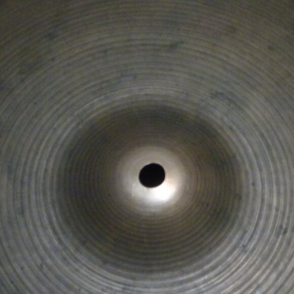 Vintage 1980's Sabian 13" Regular Hi hats - Picture 3 of 4